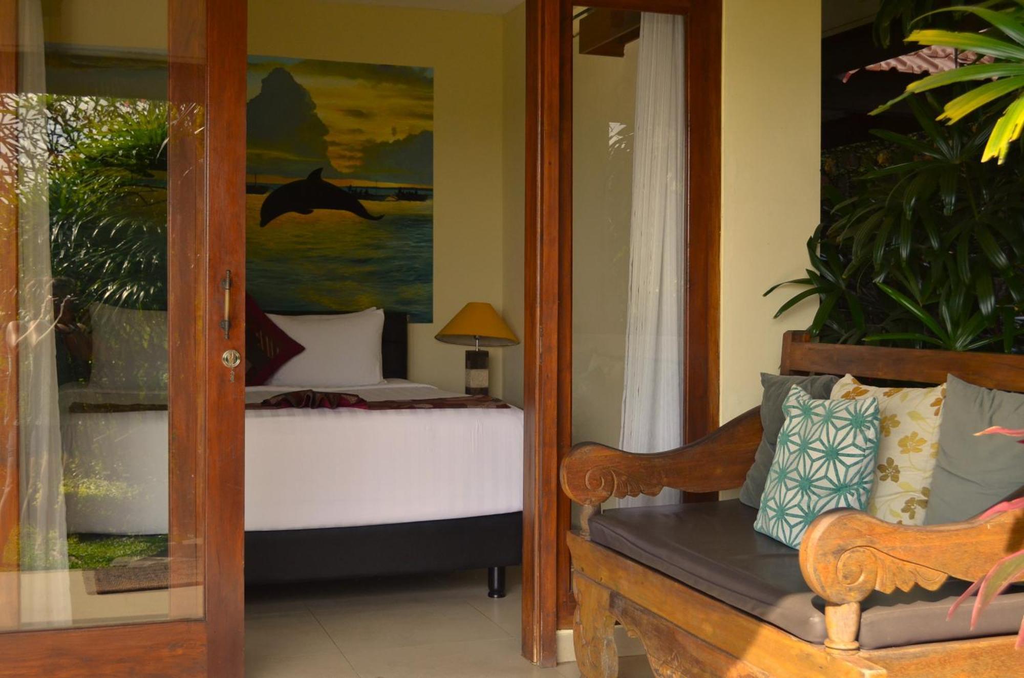 Alamanda Lovina Resort Exterior photo